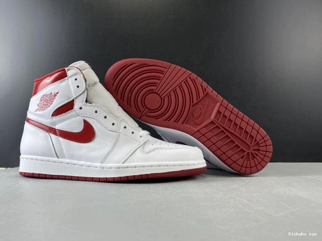 1 Red (2017) Metallic Air Retro 555088-103 Jordan 0815